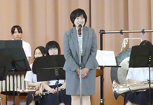 1200701c.jpg